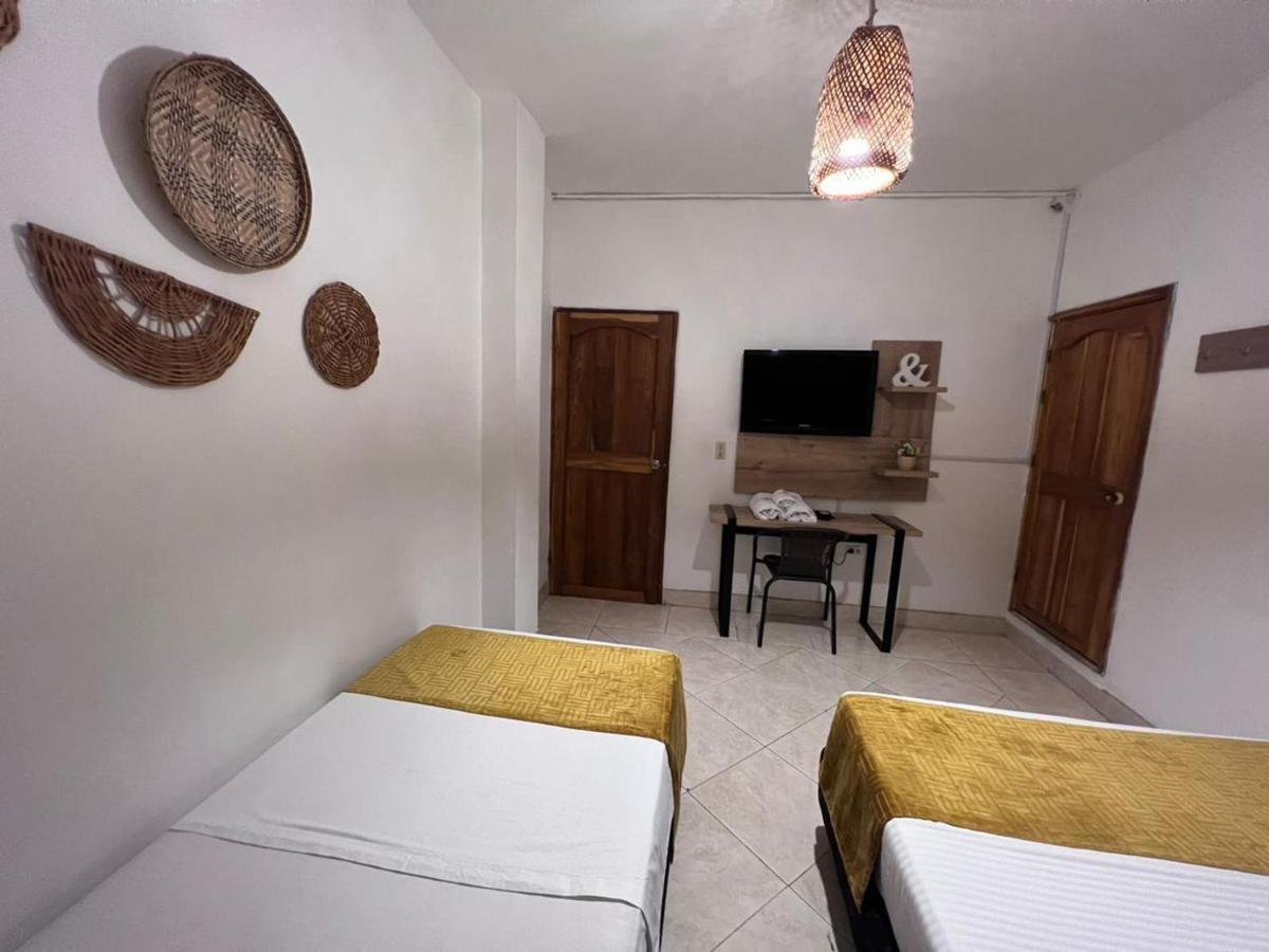Curazao Hotel -Centro Historico- Santa Fe de Antioquia Ngoại thất bức ảnh