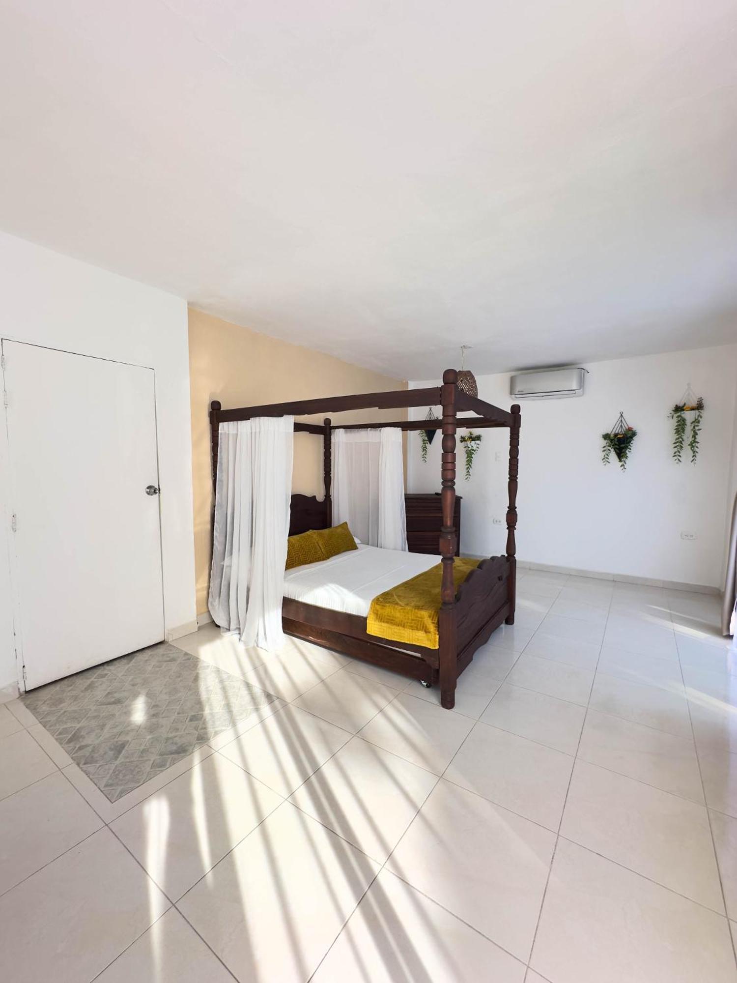 Curazao Hotel -Centro Historico- Santa Fe de Antioquia Ngoại thất bức ảnh